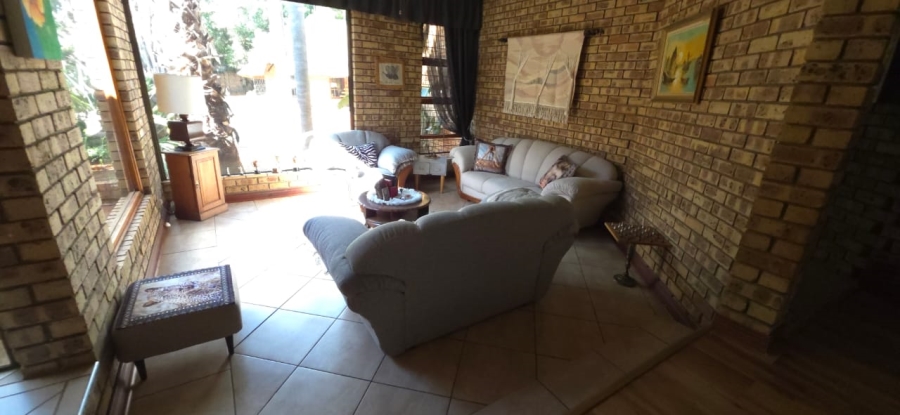7 Bedroom Property for Sale in Wilkoppies North West